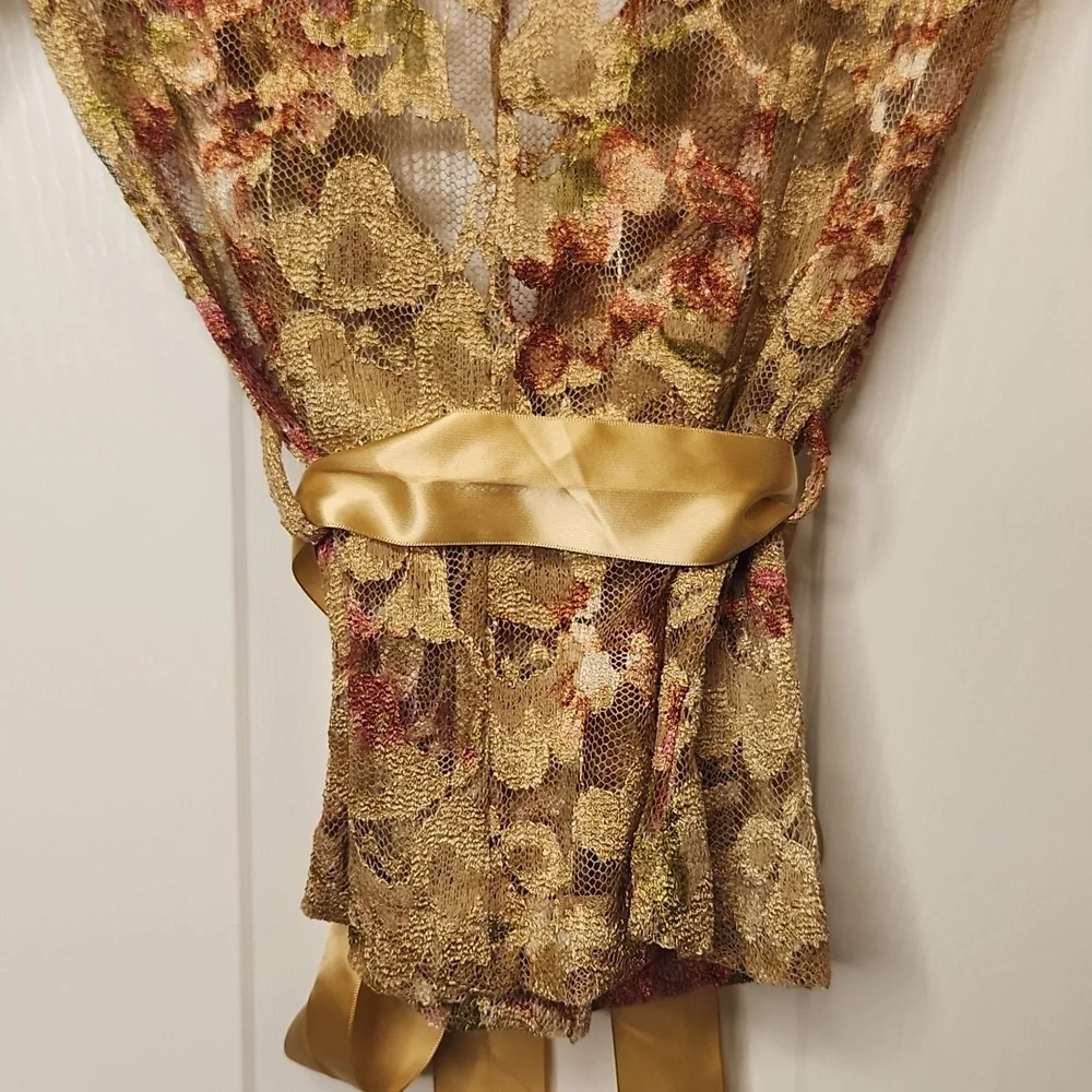 Do & Be Clothing Women's Yellow Gold/Pink Appliqued Floral Lace Jacket Size S - Picture 9 of 13